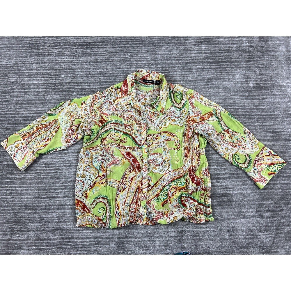 Essentials By Milano Button Down Womens Lrg Green Paisley Crinkle 3/4 Sleeve Top